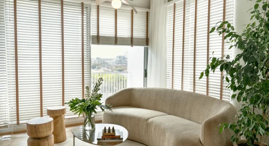 cortinas ammericanas de madera en experiencia livingpng optimized